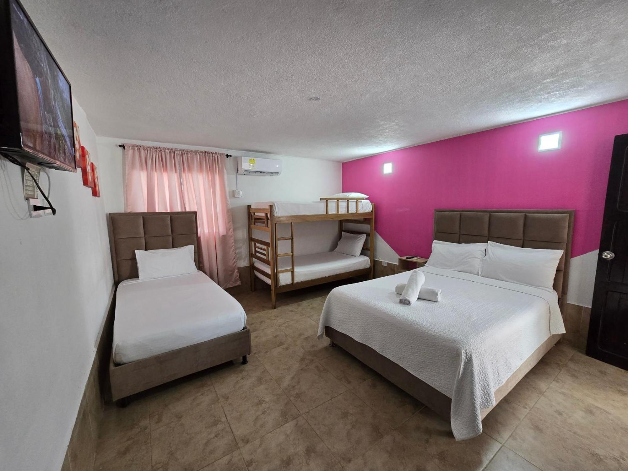 Hotel Los Veleros Santa Marta エクステリア 写真